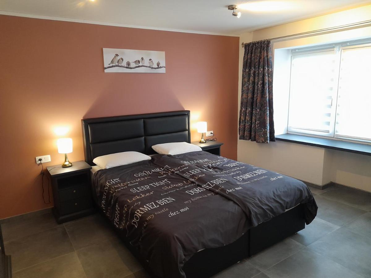 Chez Francis Bed & Breakfast Вервиерс Екстериор снимка